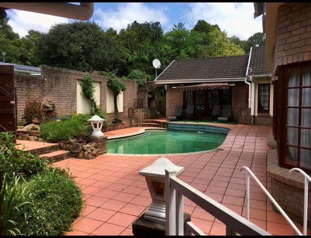 8 BEDROOM HOUSE FOR SALE IN WEMBLEY